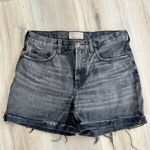Everlane black denim cutoff shorts size 28